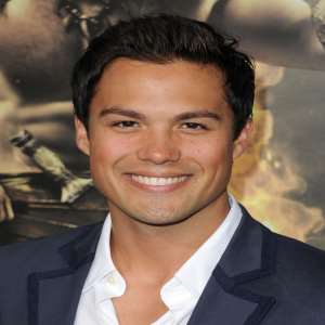 michael copon net worth - Article 1